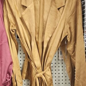 Women's Tan Jacket